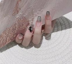 -H12 STAR日式美甲美睫专门店