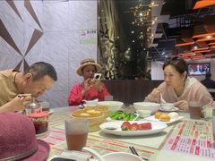 -鸿运茶餐厅(皇岗店)
