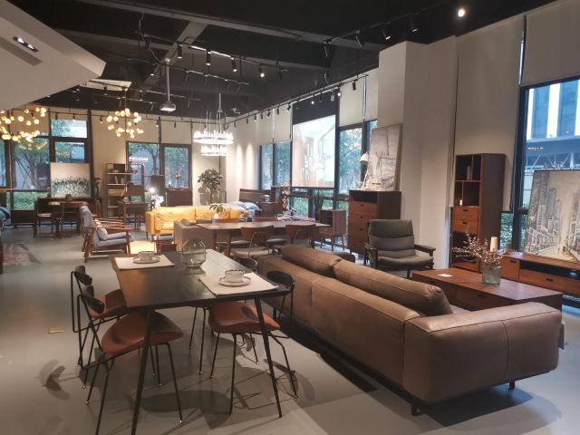 海创园 家具家居 成品家具 我在家全屋家具体验馆 地  址:文一西路