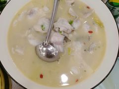 招牌酸汤江鱼-九头鸟酒家(四道口店)