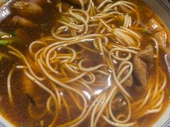 -沪西老弄堂面馆(定西路店)