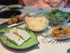 -一叶一世界·素食餐厅(锦华万达店)