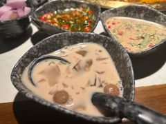 -哥老官重庆美蛙鱼头(龙湖杭州金沙天街店)