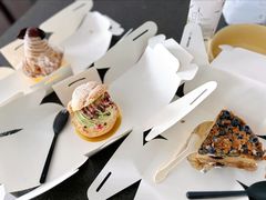 新品抹茶泡芙-KOMUGI 小麦家(新地假日广场店)