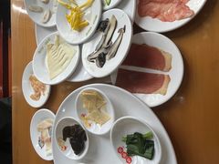 -桥香园过桥米线(国贸店)
