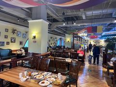 -金汉斯南美烤肉自助餐厅(中央大街黑金店)