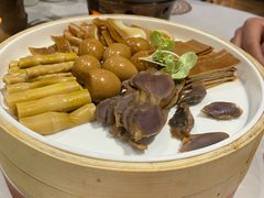 -香山湖家家宴(中山陵店)