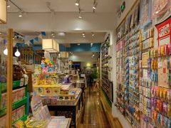 -猫的天空之城概念书店(束河店)