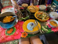 -Pad Thai Kratong Thong by ama