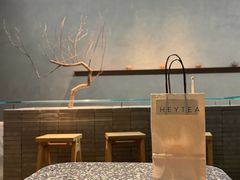 -喜茶(深圳万象城黑金店)