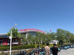 -霍尔果斯国门景区