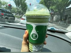 抹茶奶昔-瑞幸咖啡(温江新光天地写字楼店)