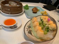 餐前水果-皇朝会.经典传统粤菜(外滩店)