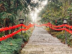 -天姥山