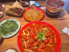 -先启半步颠小酒馆(白麓里店)