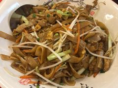 炒牛河-蚝火爆·烧烤餐厅