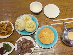 -蒙亨·手把肉·蒙古包文化主题餐厅(天恒广场店)