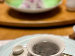-荷风细雨·中国茶宴(世纪大道店)