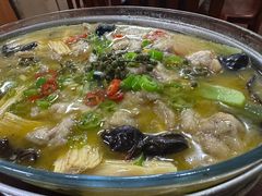 鲜椒牛蛙-汉思肴 热面皮(虬江路店)