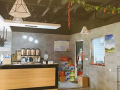 -轩于鲜旋转自助小火锅(新之城购物广场店)