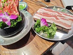 -明洞阿姨·韩式酱蟹烤肉·创意料理(三元桥店)