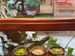 -银米·云南传统过桥米线(双廊黑金冠店)