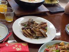 -鸿运美食府