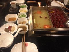 iphone_upload_pic-百年川椒重庆老火锅(光谷店)