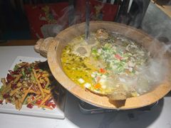 -小凤庭·地道湖北菜武昌鱼·藕汤(38年黄鹤楼店)