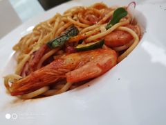 -F+轻食健身赋能空间(中华北路国贸商场店)