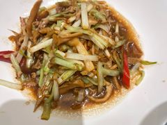 -洛东土菜馆(建国北路店)