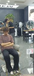 -藤野造型·烫·染发型设计店