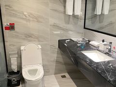 -南宁世纪君悦大酒店(青秀万达滨湖路地铁站店)