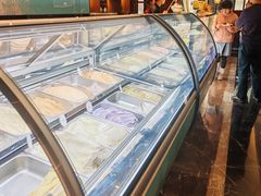 -东方红海鲜百汇(国际大厦店)