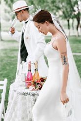-巴黎恋人婚纱摄影(东莞总店)