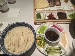 炸酱面（大碗）-北平楼·烤鸭·北京菜(牡丹园店)