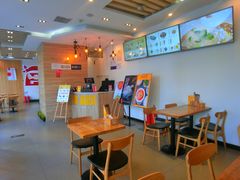 -海盗虾饭·剥好的小龙虾饭(SOHO尚都店)