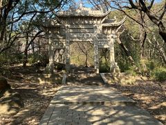 -灵岩山风景区