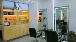 -Coo Hair salon