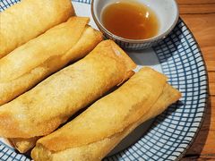 雪菜黄鱼春卷-南小蟹手工點心(三里屯店)