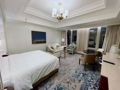 -广州富力丽思卡尔顿酒店