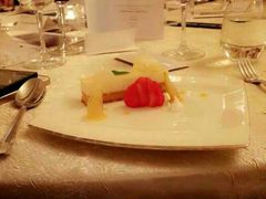 android_upload_pic-LONG BAR 廊吧(外滩华尔道夫酒店)