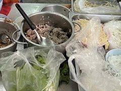 -榮泰米粉湯(Left Shop)