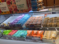 -HappyMiss花满楼·鲜花饼·鲜花茶·伴手礼(上海环球港店)