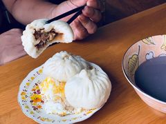 猪肉大葱包子-天兴居(鲜鱼口街店)