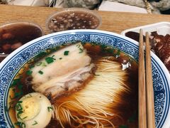 -芳婆糕团店(王府大街店)