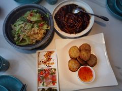 -荷塘秋月·本帮江浙菜(国权路店)