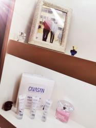 -美肤盾祛痘·问题肌头疗管理中心