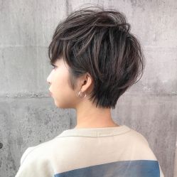 -AYO SALON