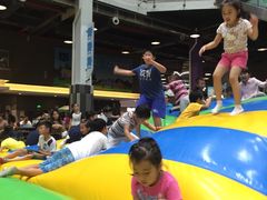 -蒙特利亲子乐园